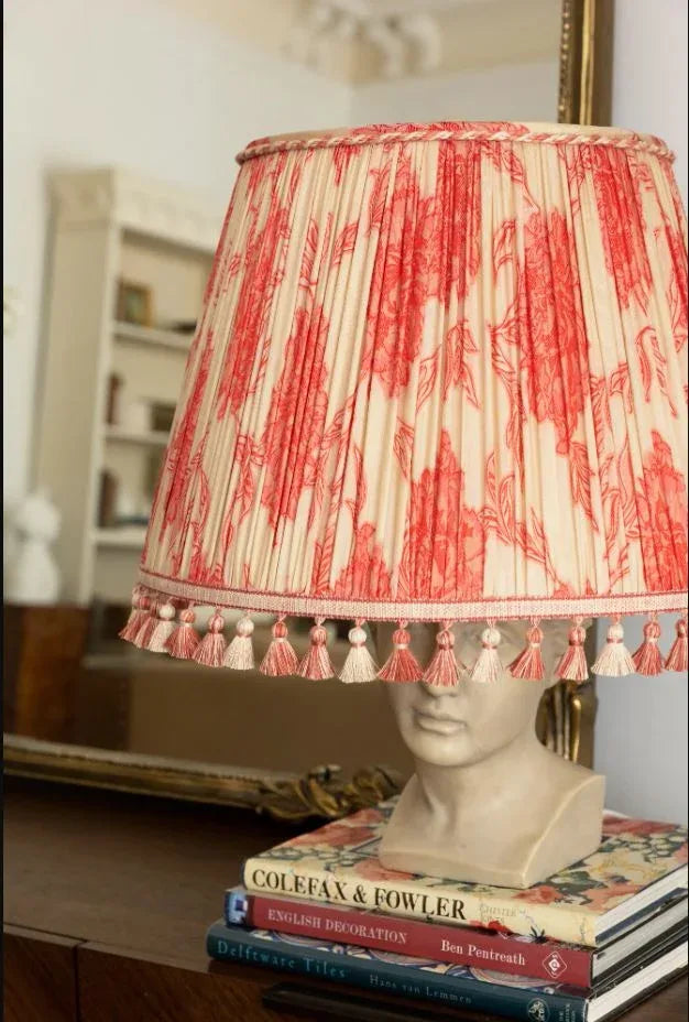 By Yard Scalamandre Braid Greek Key Urn Trim Wheat Gold & White Labyrinth V417-31