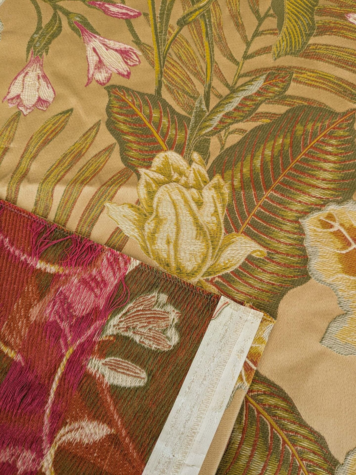 99 EV37 25" x 27" Fonthill Vizcaya Multi Cream Beige Green Pink Cotton Viscose Lampas Botanical