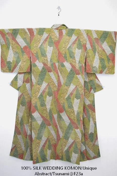 100% Silk Wedding Kimono Unique Abstract Tsunami Wave Green Eathy Red