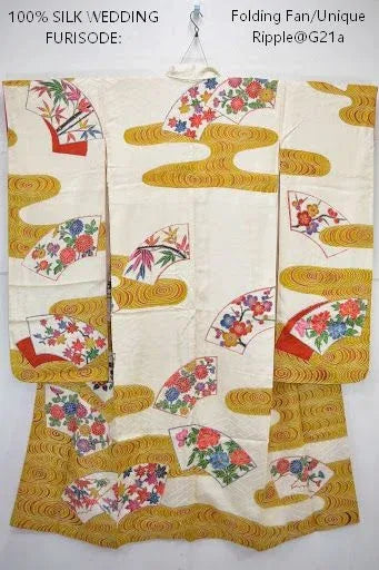 Silk Wedding TSUKESAGE Peony Chrysanthemum Maple Folding Fan Ripple