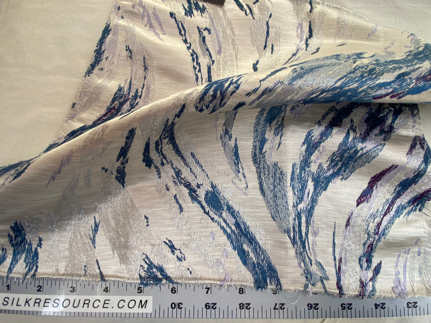 Donghia Dune Blue Embroidery Diamond Medallion MSRP USD 476/y