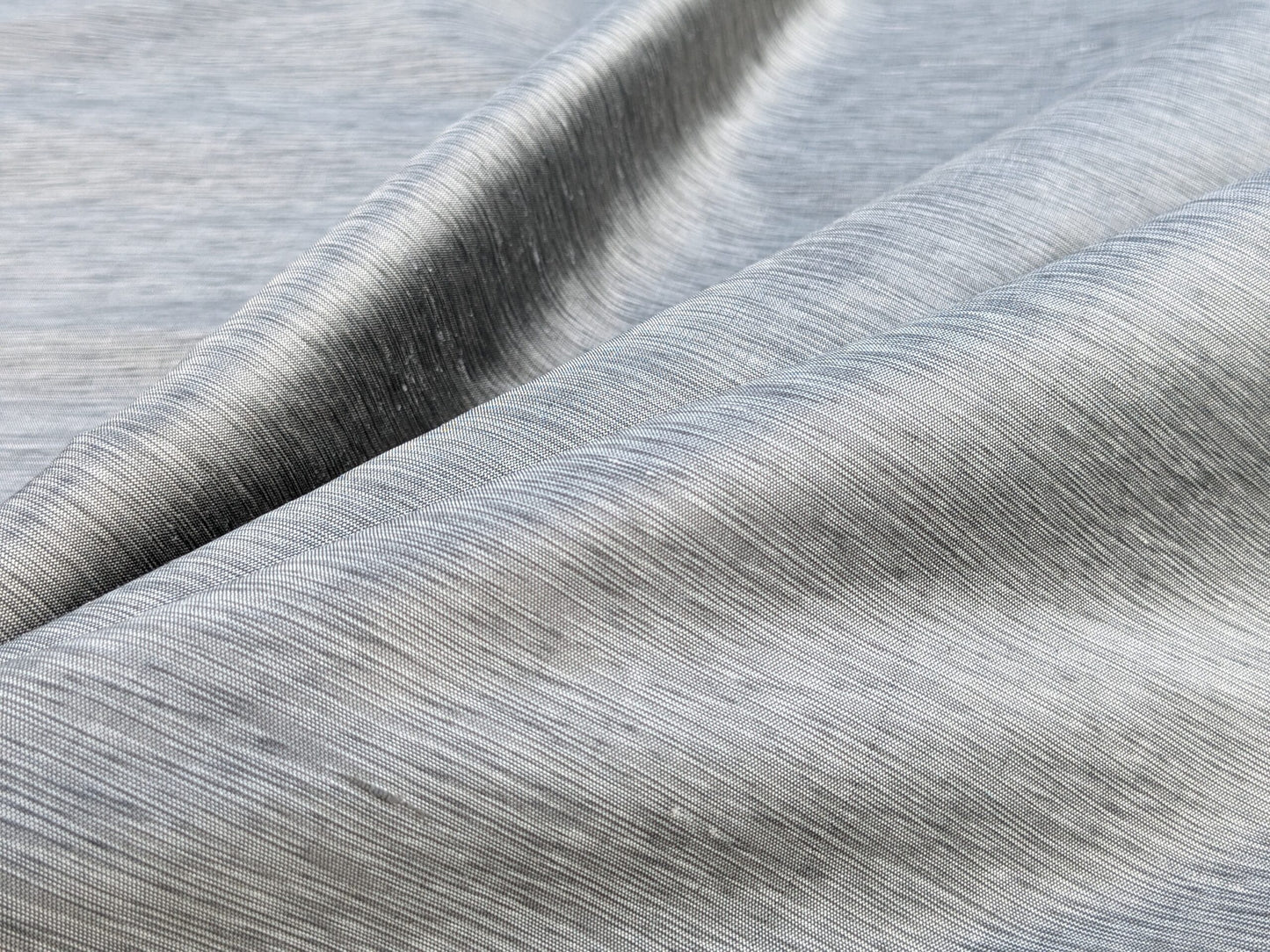 Scalamandre Hinson Diffusion Taffeta Steel Silver Grey Iridescent Silk Taffeta Texture MSRP USD294/y