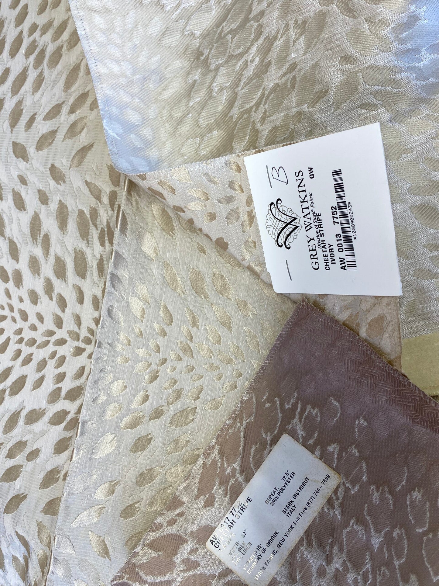 2 Berkbox72 Scalamandre Silk Square Cheetah Stripe Ivory Silk Novelty Gray Small Scale 33"x27" MSRP USD300+/Y