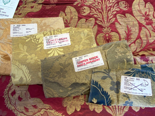 39 Berkbox72 Scalamandre Old World Weavers Square Silk Claudina Cherry Deep Red Gold Renaissance Damask Reversible Italy MSRP USD 320/Y