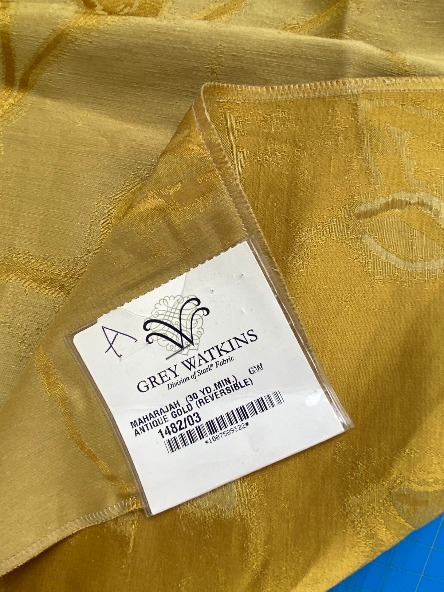 23 Berkbox71 Scalamandre Square Silk Grey Watkins Maharajah Antique Gold Reversible Gold Tree Foliage MSRP USD348/y