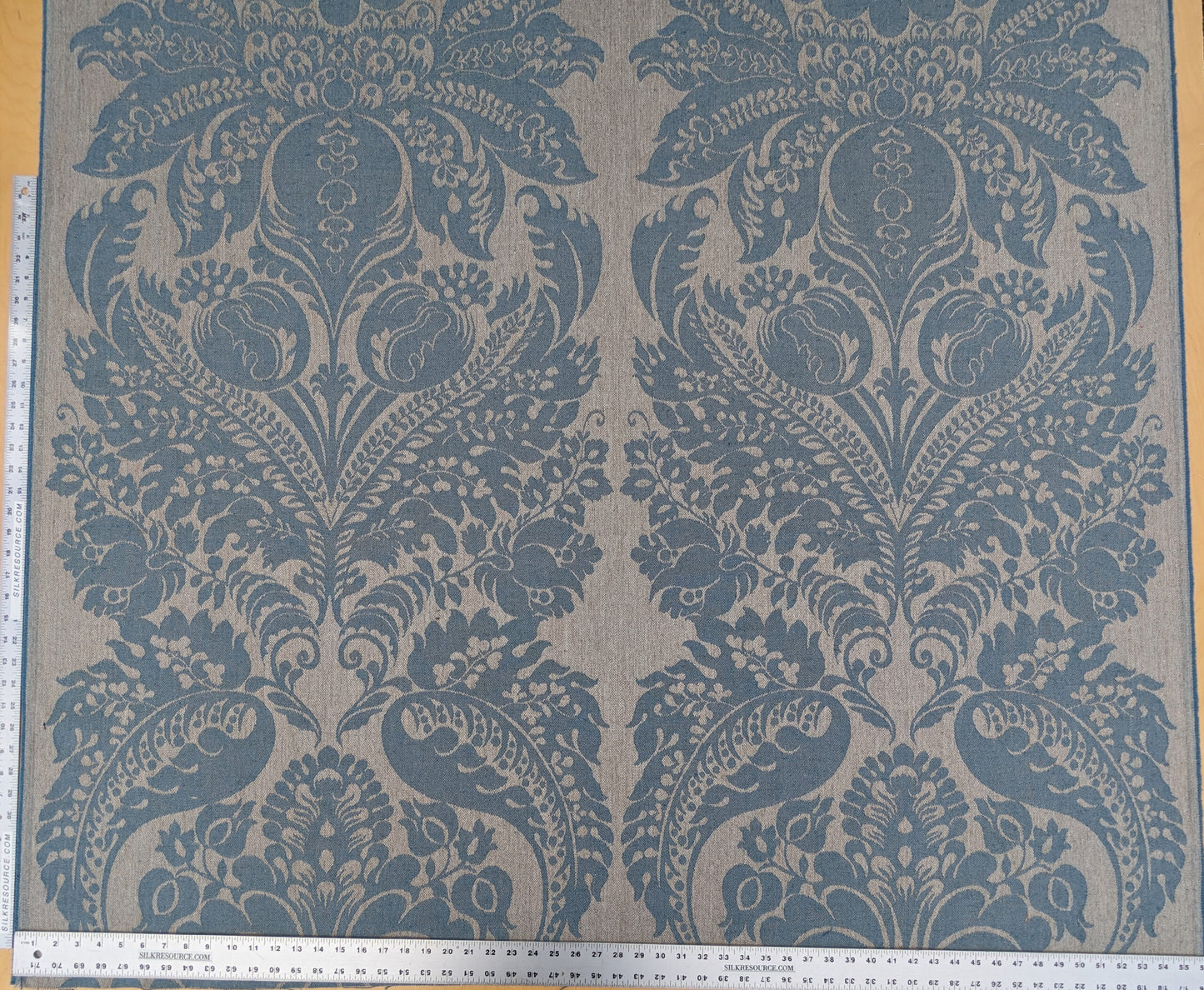 Scalamandre Amelia Delphinium Blue Renaissance Damask Jacquard Linen Acanthus Feather MSRP USD 176/y