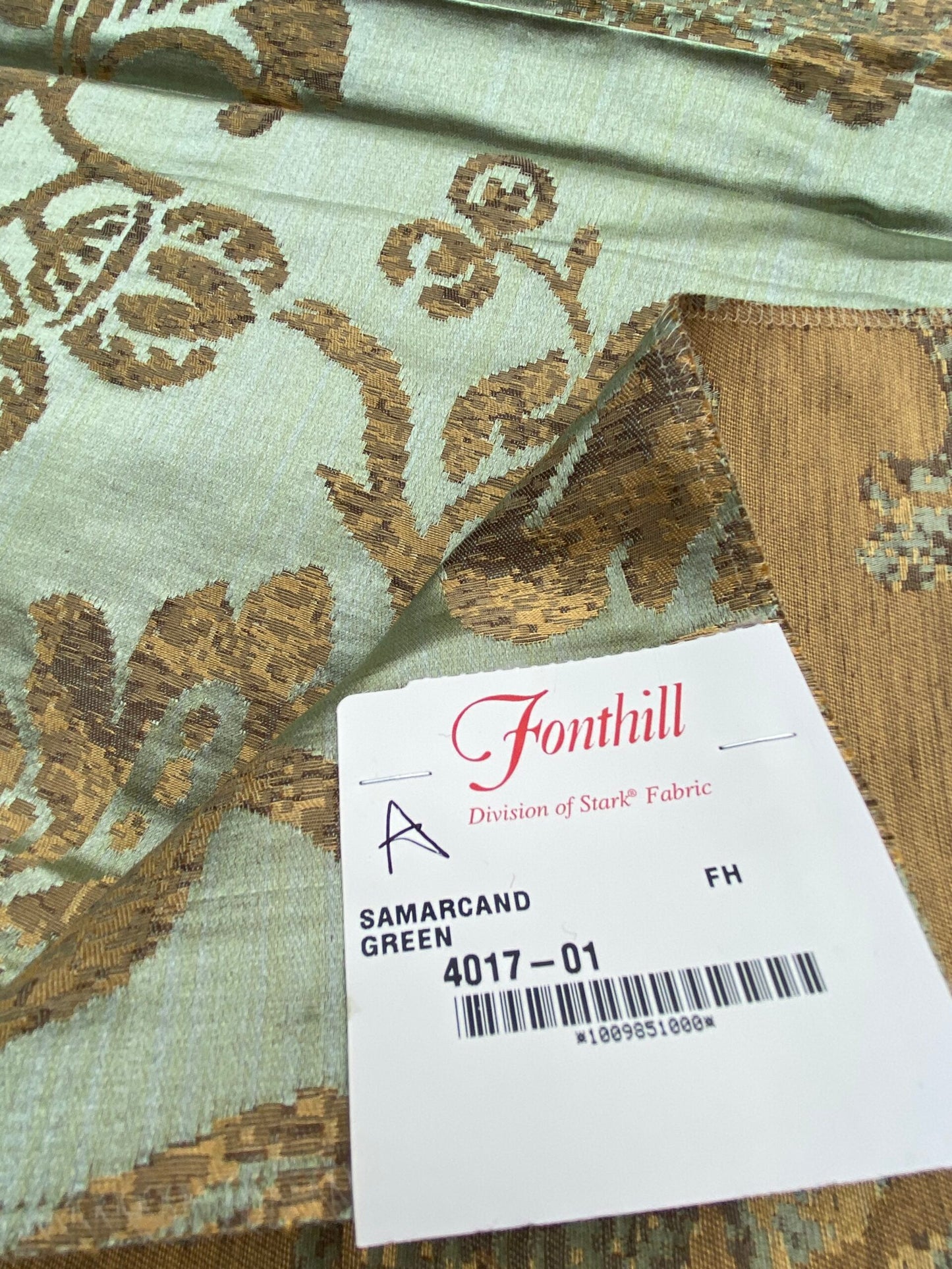 69 Berkbox71 Square Silk by Fonthill Samarcand Green Copper Gold Silk Damask MSRP USD 412/y