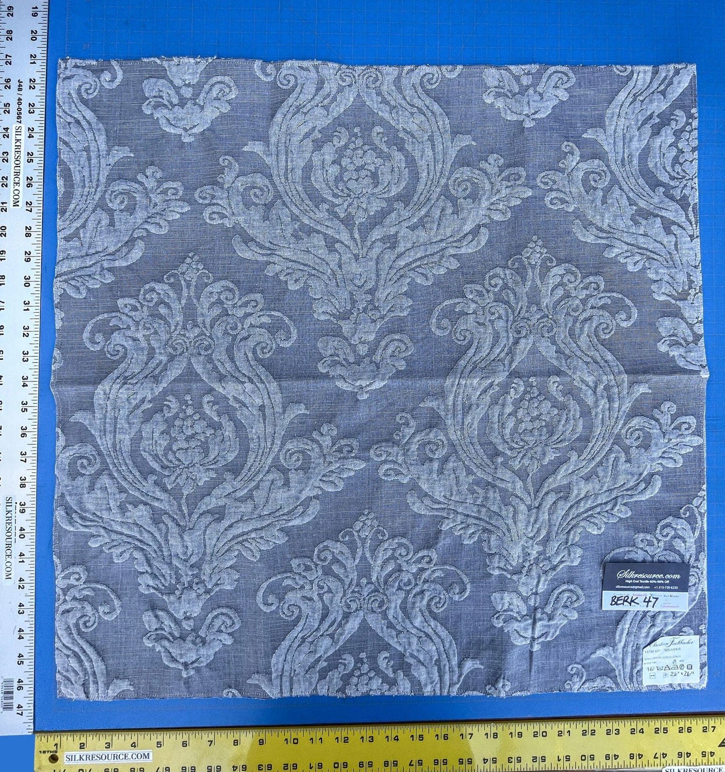 32 Berkbox47 27″x 27″ Square Scalamandre Christian Fischbacher SOUVENIR Gray Renaissance Velvet