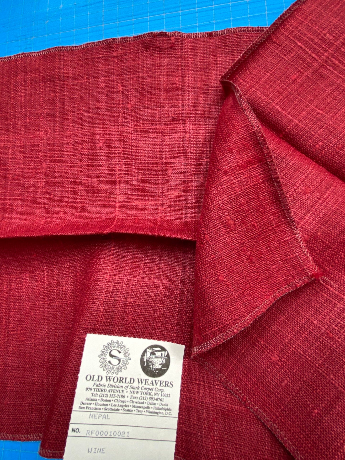 87 Berkbox71 Scalamandre Square Silk by Old World Weavers Nepal Wine Red Solid MSRP USD 310/y