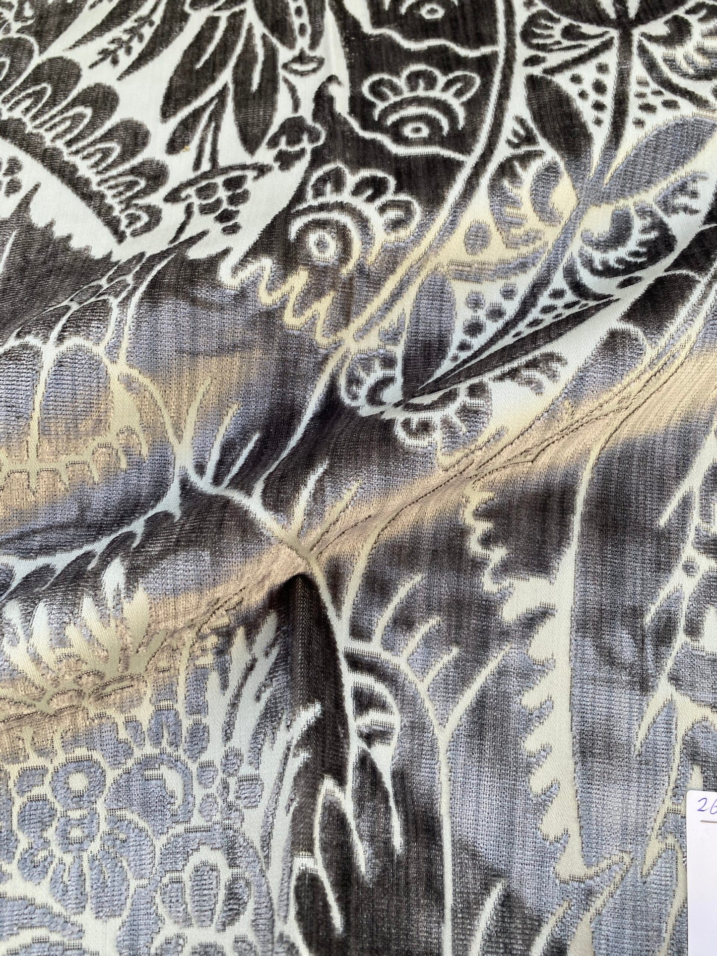 16 Berkbox73 Square Silk by Old World Weavers Welwyn Pewter 26"x26" MSRP USD 2332/y