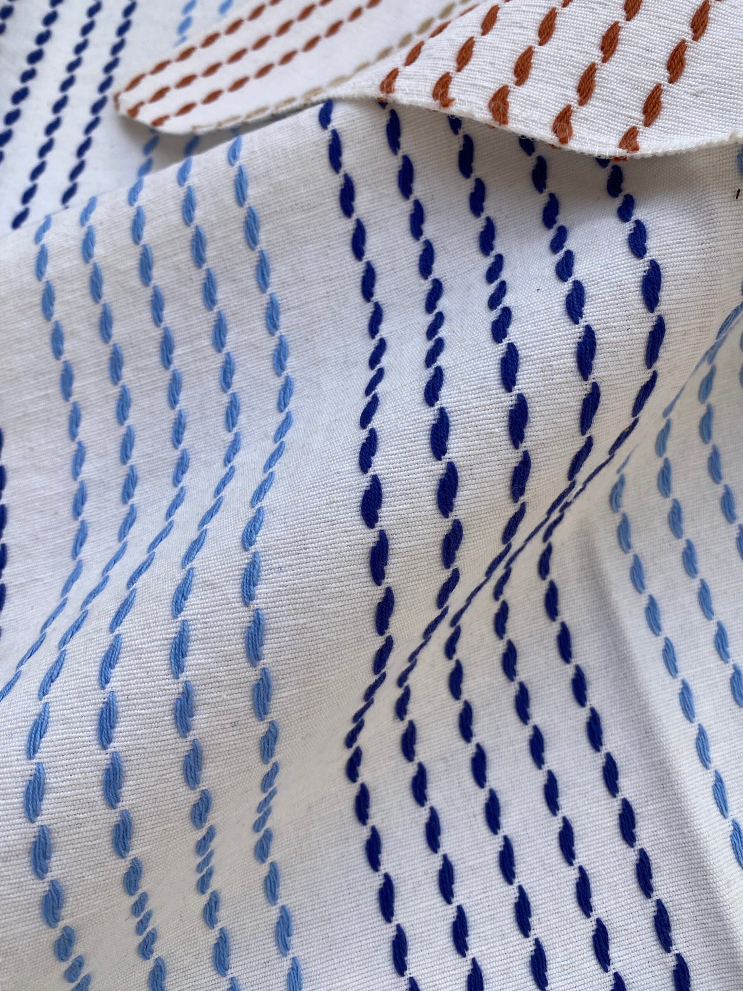 1 Berkbox75 Square Embroidery by Old World Weavers Matira Beach Blue Bay Stripe White MSRP USD 118/Y