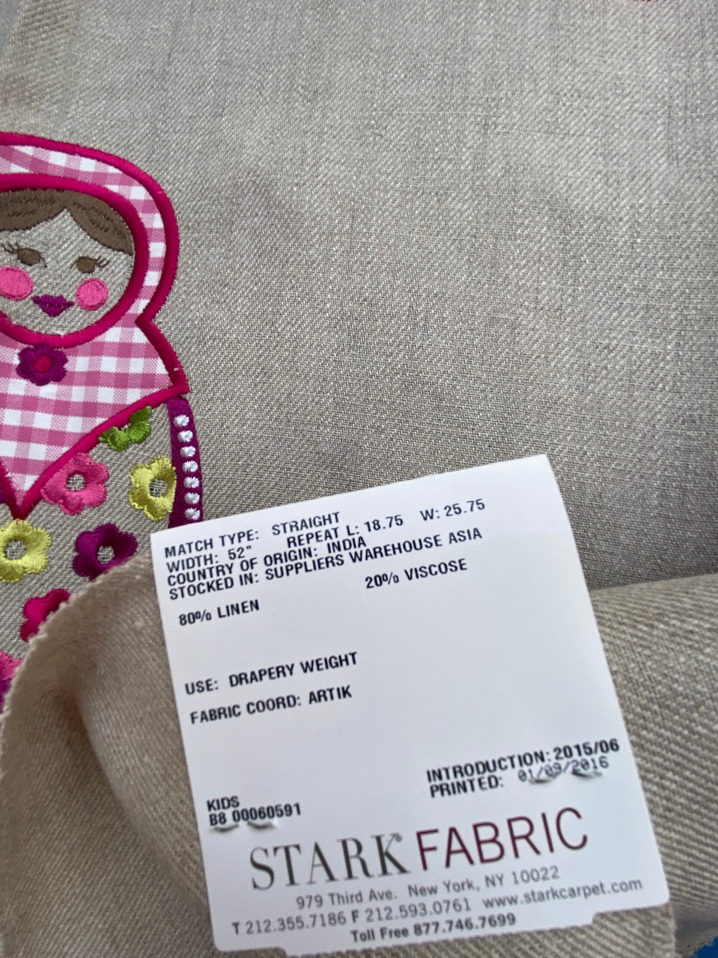 9 Berkbox75 Square Embroidery by Alhambra Dolly Fuschia Pink on Taupe MSRP USD 306/Y