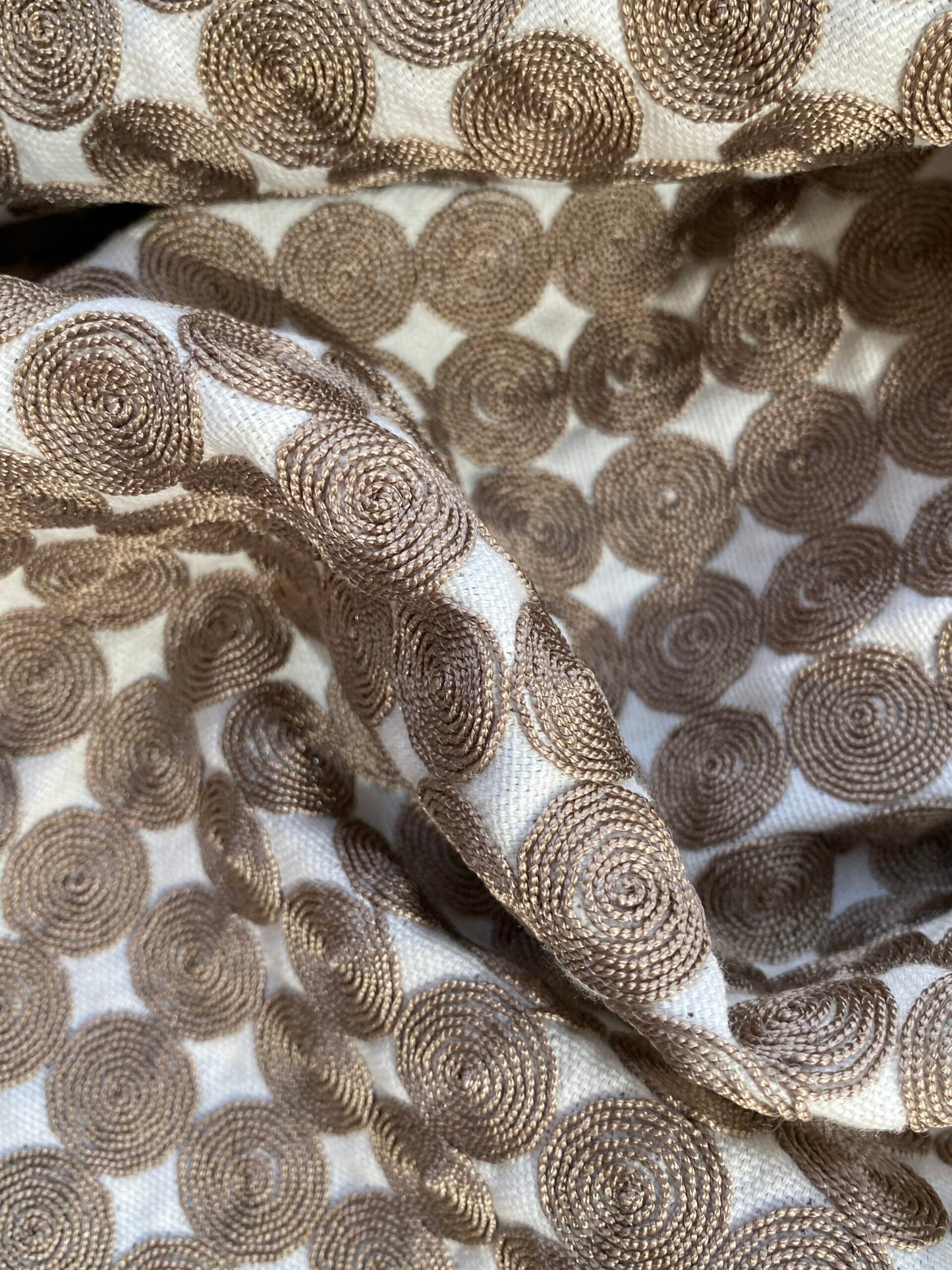 39 Berkbox75 Square Embroidery by Grey Watkins Labriz Driftwood Circle Small Scale MSRP USD 340/Y