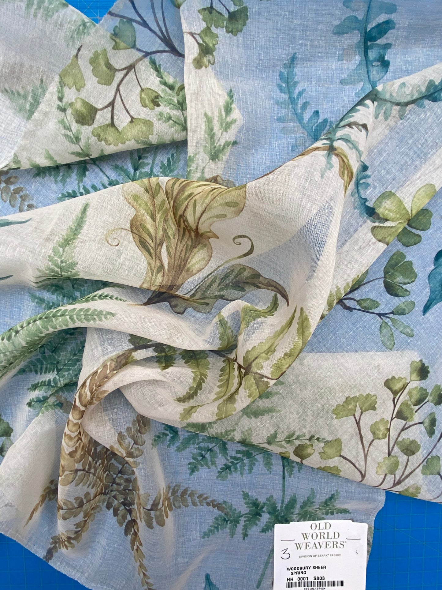 29 Berkbox77 Square Printed Fabrics by Old World Weavers Woodbury Sheer Spring Green Blue Sheer MSRP USD 100/Y