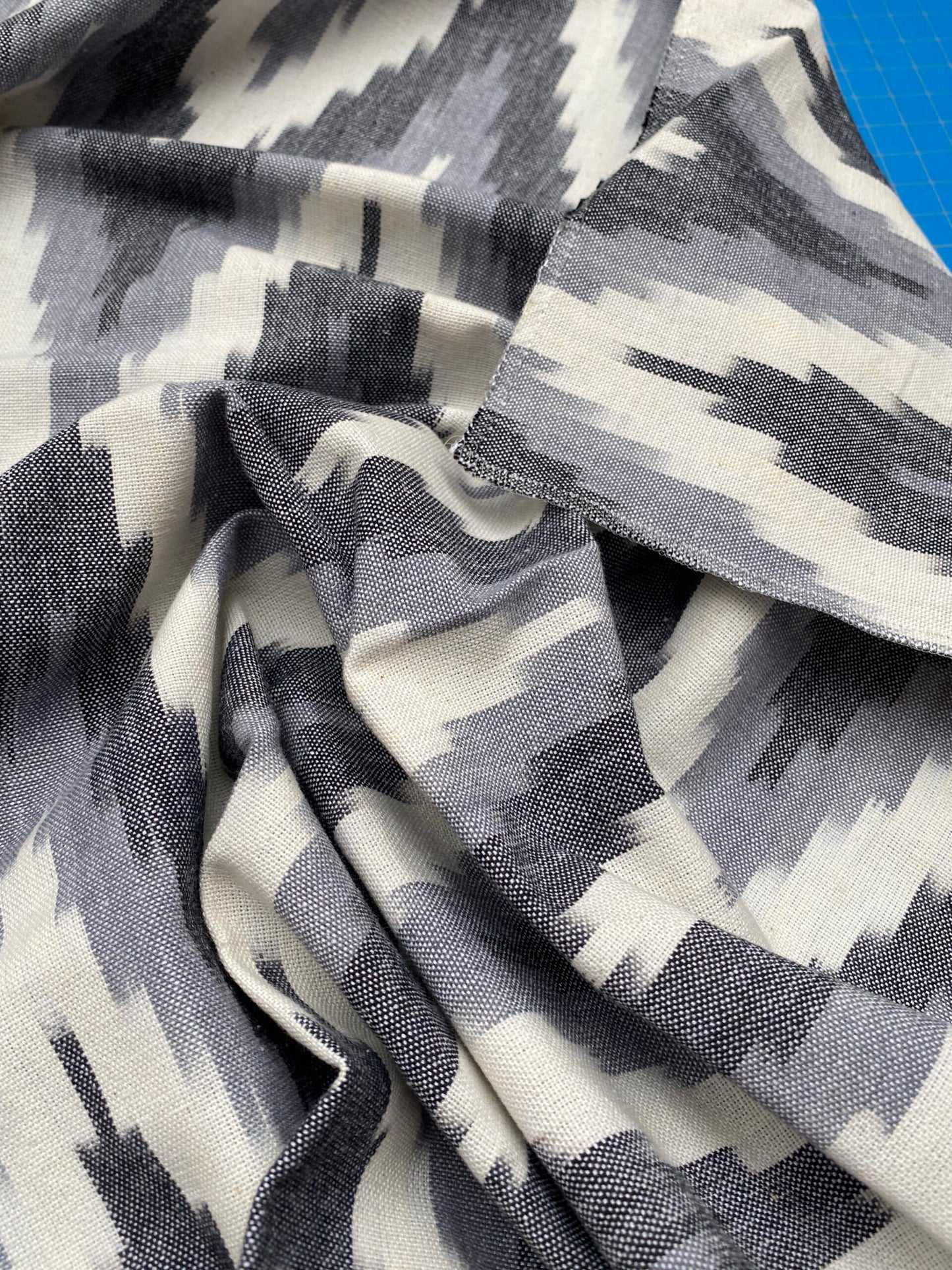 39 Berkbox77 Square Printed Fabrics by Scalamandre Adras Ikat Weave Carbon Black White Cotton Chevron MSRP USD 150/y