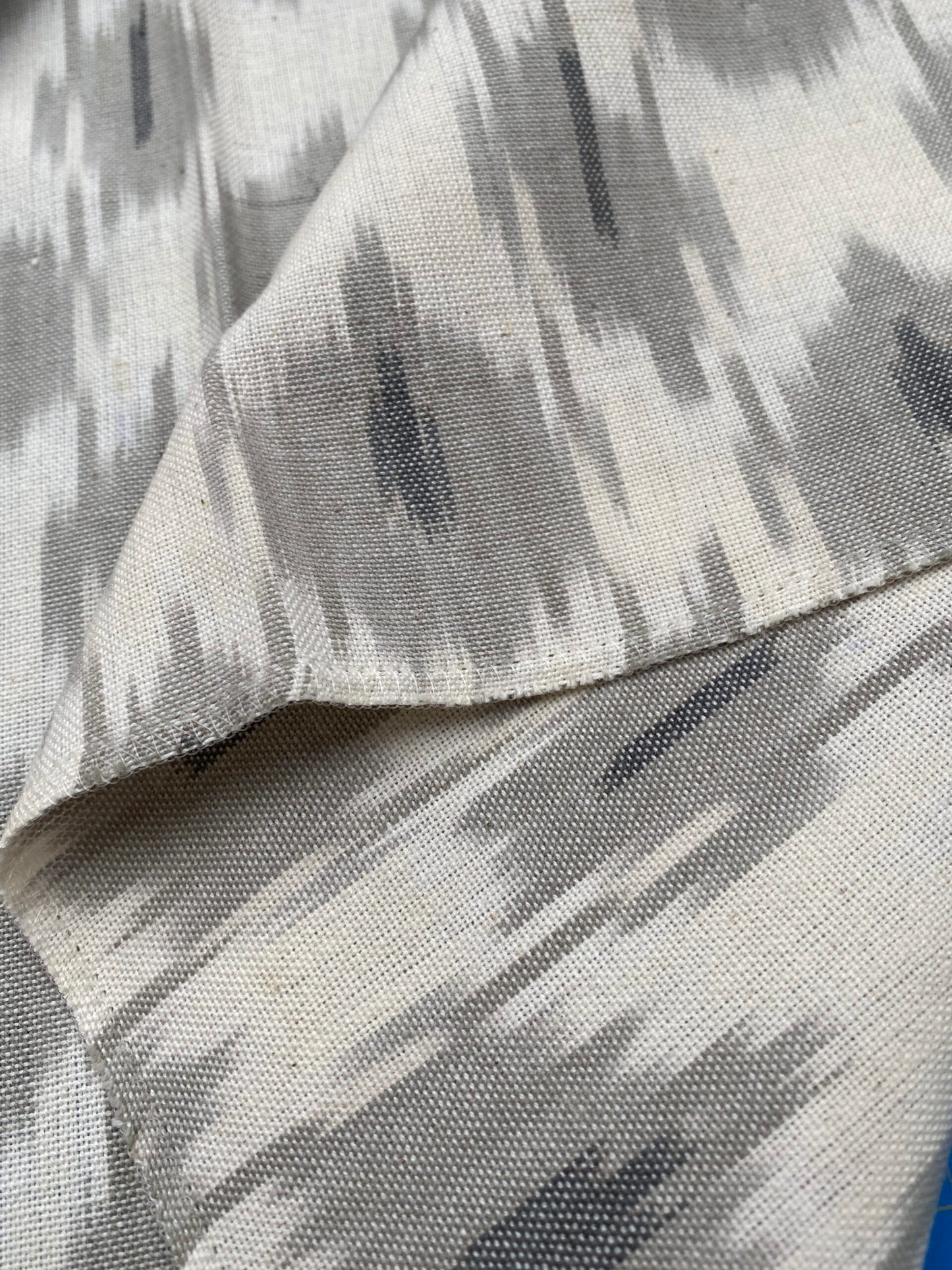 65 Berkbox77 Square Printed Fabrics by Scalamandre Adras Ikat Weave Stone Cotton Blue Green White MSRP USD 150/y