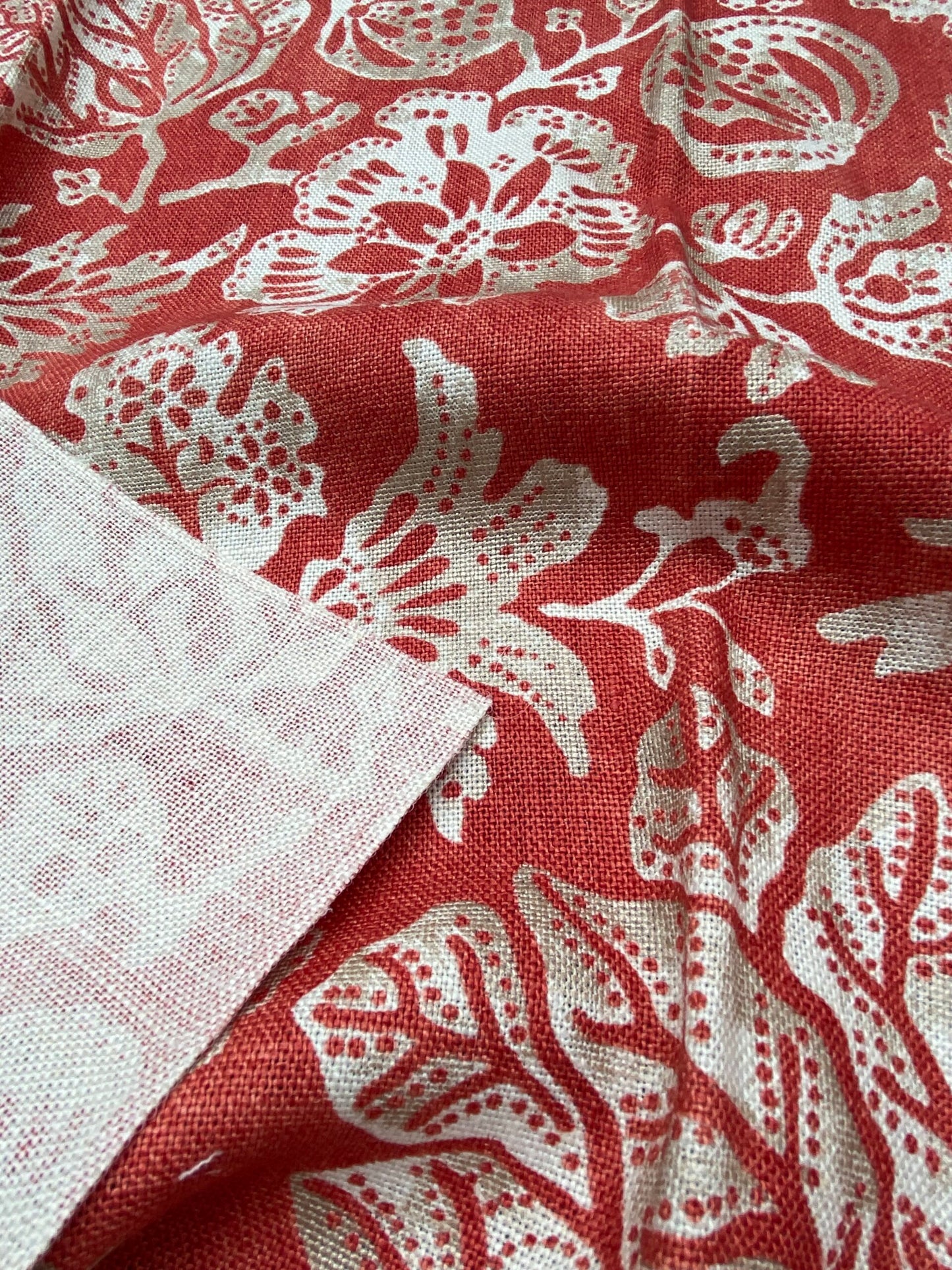 73 Berkbox77 Square Printed Fabric by Scalamandre Calais Linen Print Coral Red White Floral MSRP 300+/y