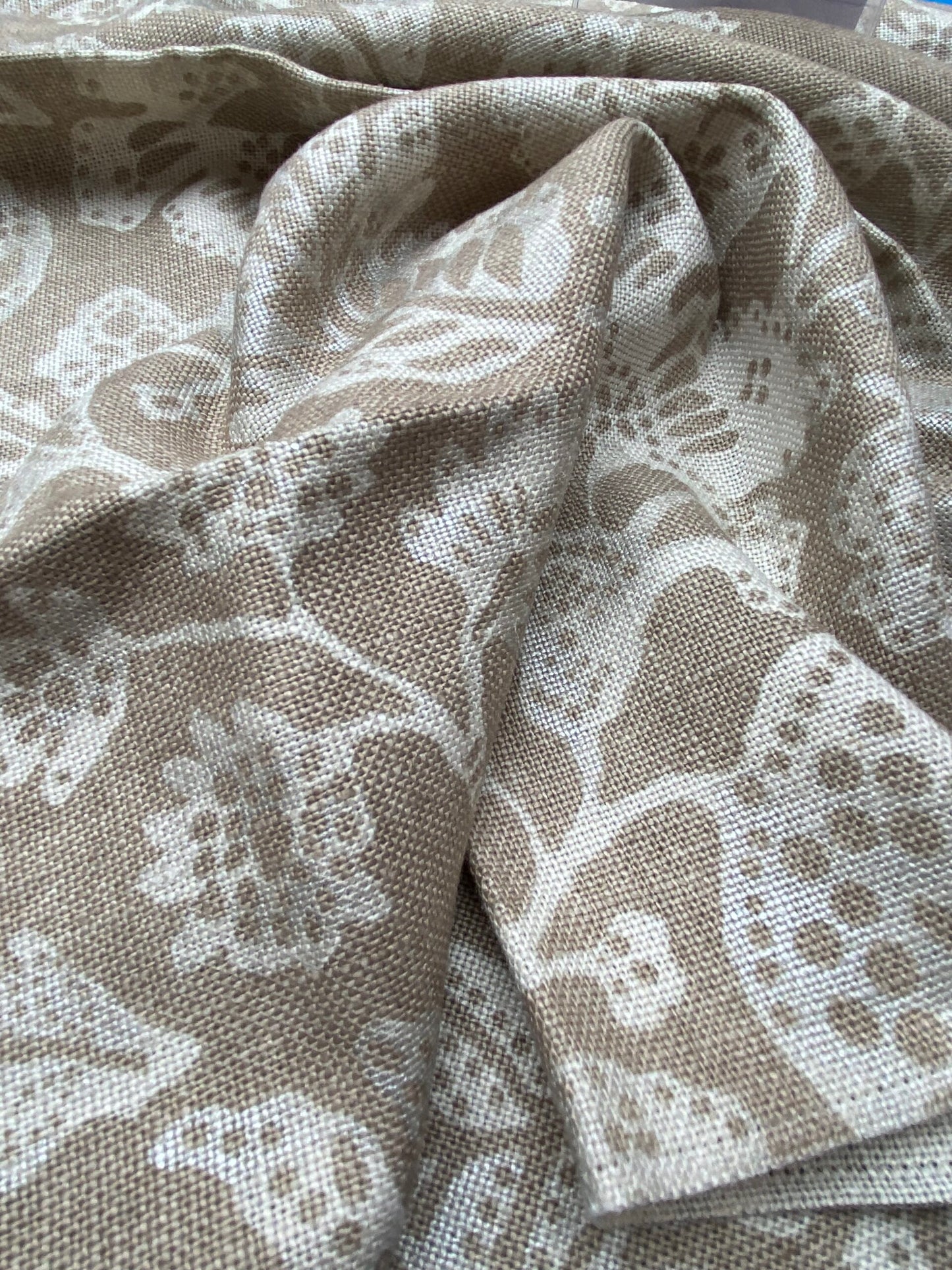 77 Berkbox77 Square Printed Fabric by Scalamandre Calais Linen Print Flax Beige Floral MSRP 300+/y