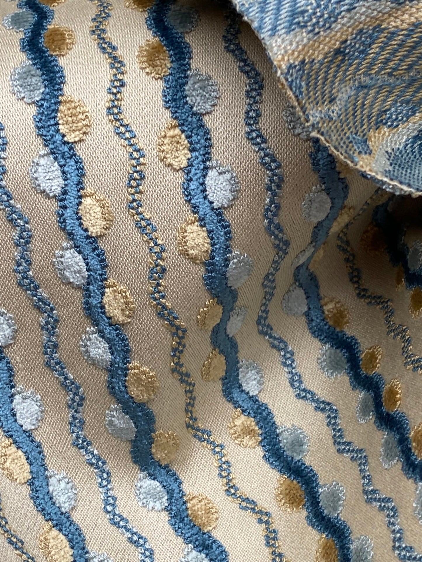 18 Berkbox78 Square Velvet by Old World Weavers Lavina Squiggle Bluejay Blue Beige Dot Circle Stripe Viscose MSRP USD 300/y