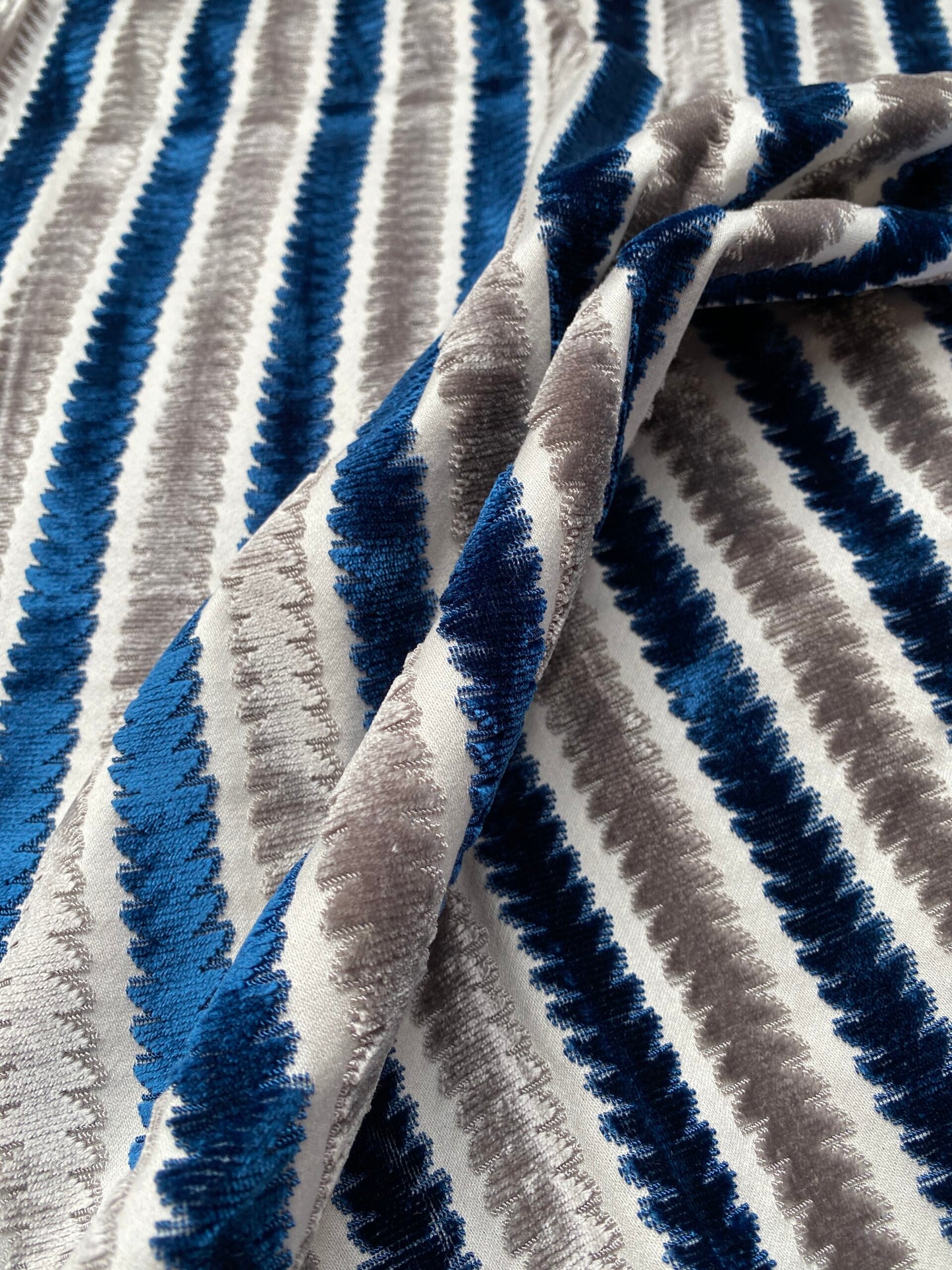 5 Berkbox79 Square Velvet by Old World Weavers La Foltiere Sapphire Platinum Stripe Blue and Gray 1.1yard x 25" MSRP USD 228/y