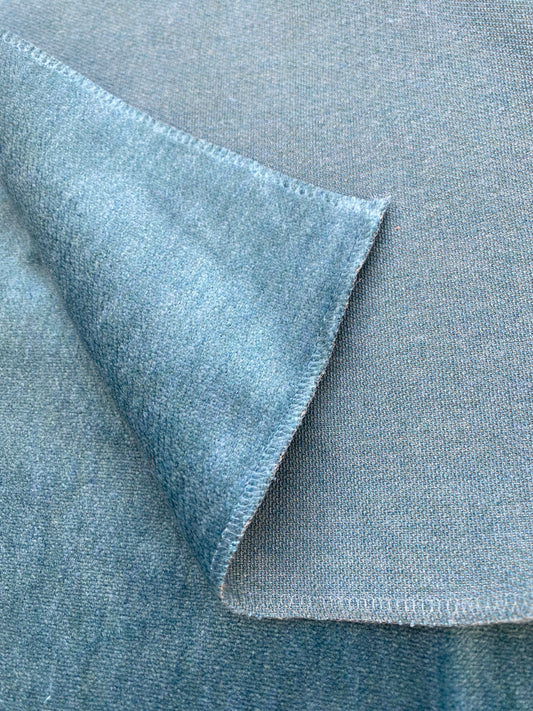 14 Berkbox81 Square Velvet by Scalamandre Bay Velvet Surf Outdoor Blue Solid MSRP USD300+/y