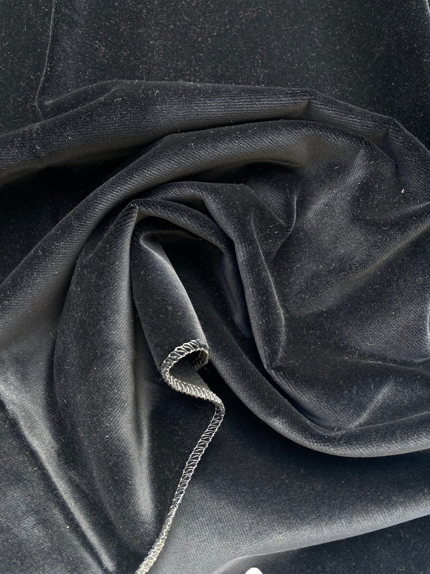 33 Berkbox83 Square Velvet by Christian Fischbacher Visconte II Panther Black Solid 26"L x 26"W MSRP USD 300+/y