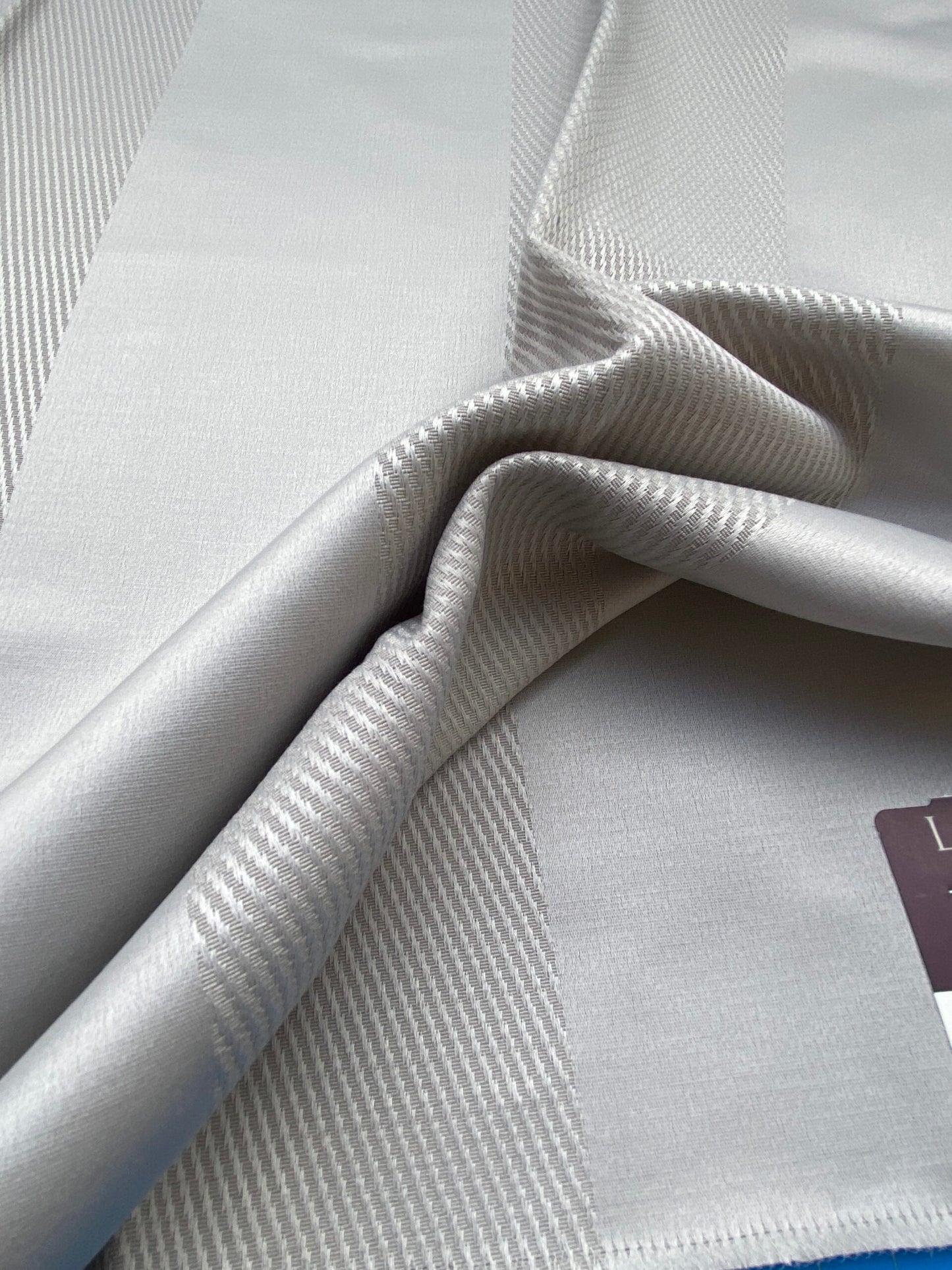 34 Berkbox85 Square Jacquard by Lelievre Paris Colonne Perle White Stripe MSRP USD444/y