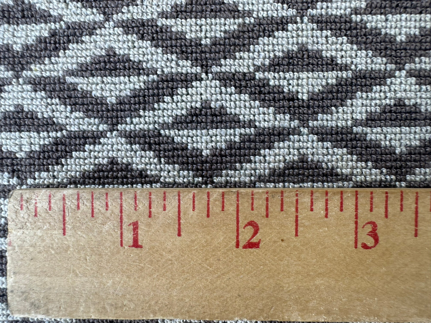 24 EV56 Square 25" x 25" Scalamandre Lelievre Paris Origami Epingle Moutte Gray White Diamond Geometric Small Scale MSRP USD374/y