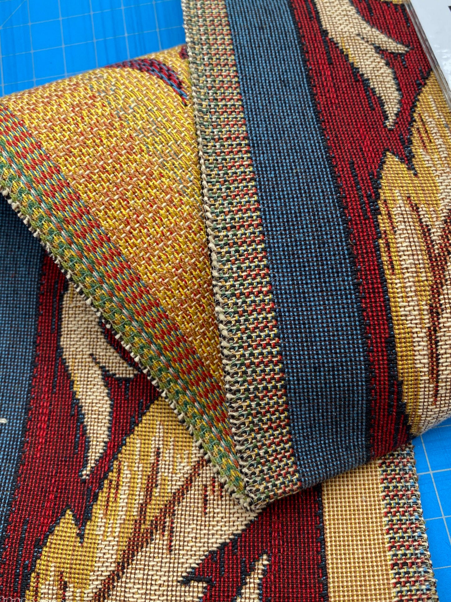 23 Berkbox86 Square Jacquard by Old World Weavers Bordure Medieval 26"L x 6"W Gold Blue Red Cotton MSRP 1000+/y