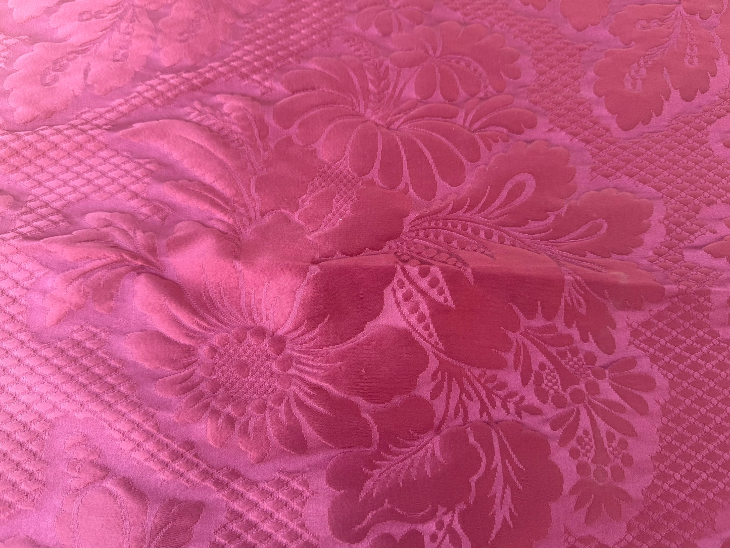 52 EV56 Square 24" x 24" Tassinari and Chatel Volanges Traviata Pink Floral Historic MSRP USD 1354/y