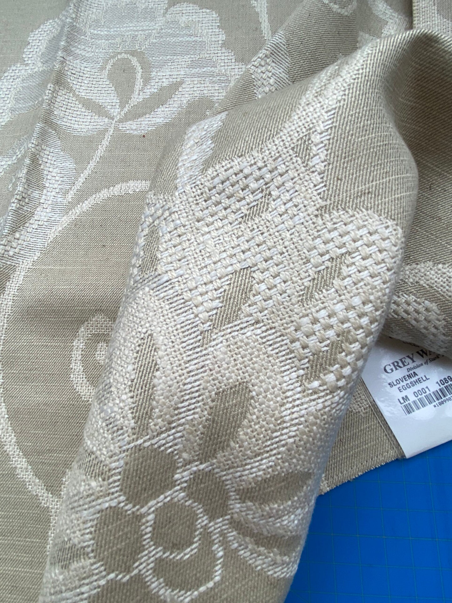 39 Berkbox86 Square Jacquard by Grey Watkins Slovenia Eggshell Beige White Large Crewel Flower Lampas Fr Italy Damask Novelty MSRP USD 290/Y