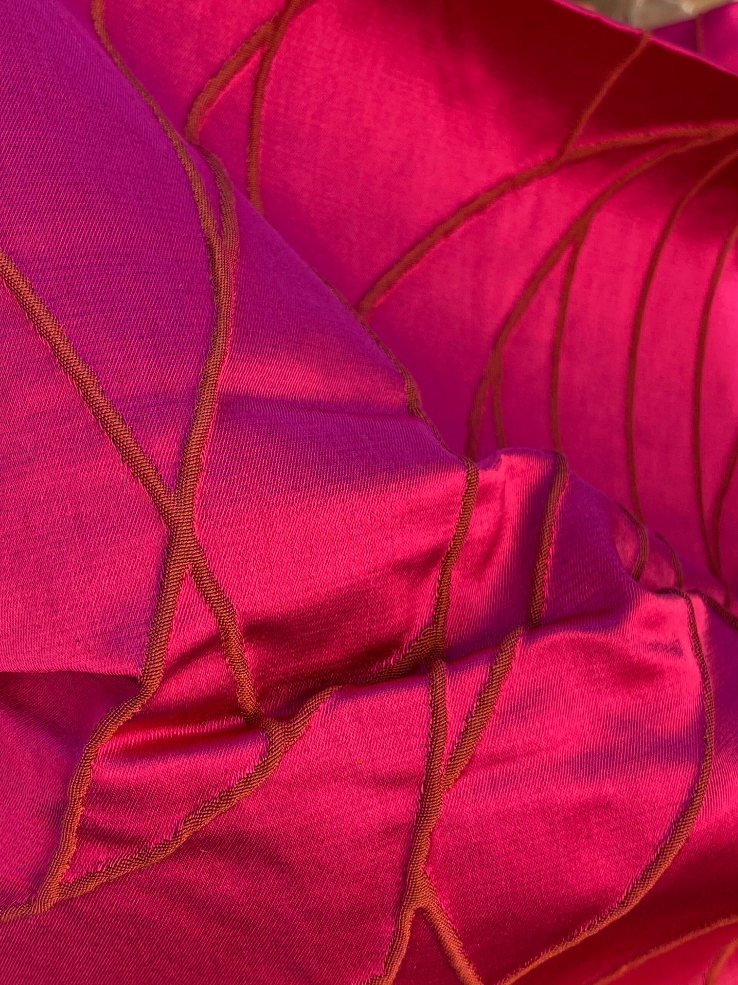 16 Berkbox87 Square Jacquard by Lelievre Reso Indien Pink Abstract Graphic MSRP USD 594/y