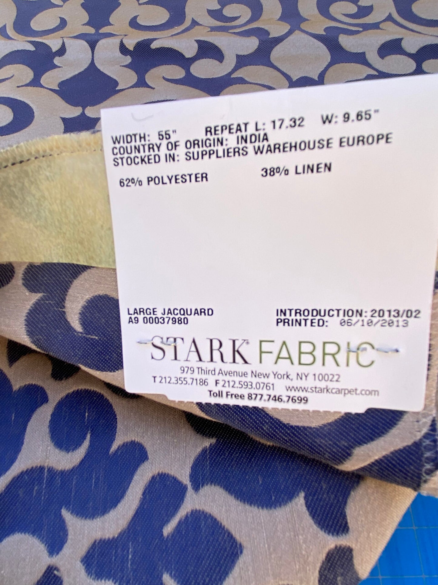 19 Berkbox87 Square Jacquard by Old World Weavers My Fair Lady Navy Blue Brown Large Jacquard MSRP USD 300+/y