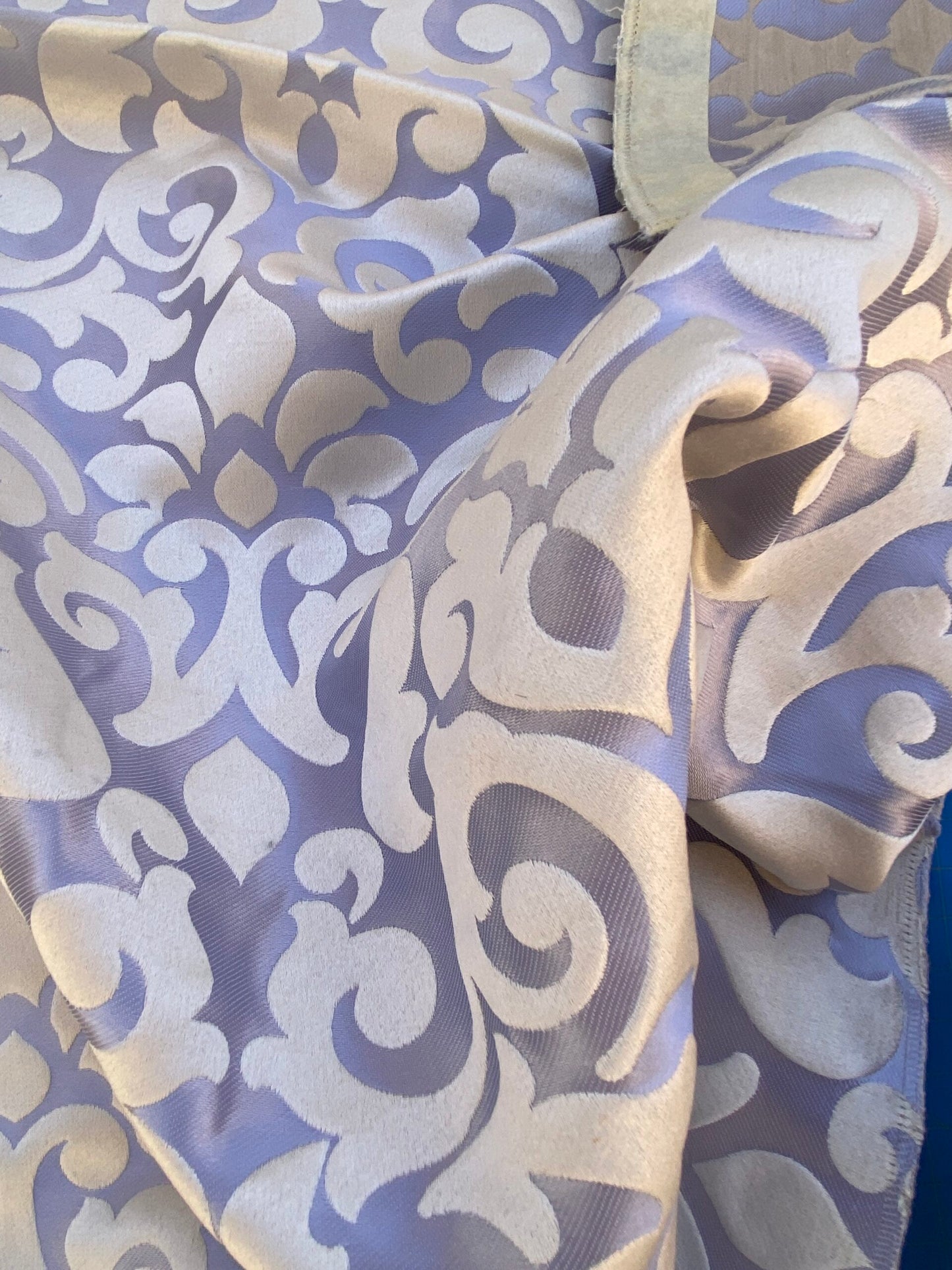 20 Berkbox87 Square Jacquard by Old World Weavers My Fair Lady Skyway Blue White Large Jacquard MSRP USD 300+/y