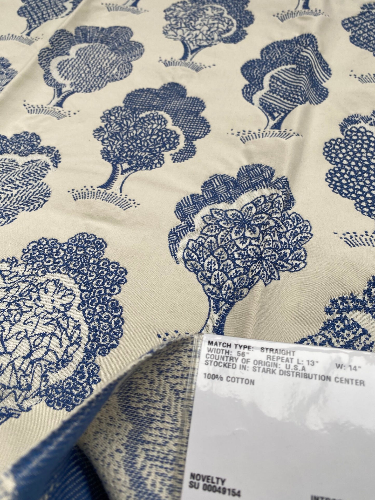 15 Berkbox88 Square Woven by Grey Watkins Ashbury Grove Maple Tan Cream Topiary Brocade Cotton MSRP USD 152/Y