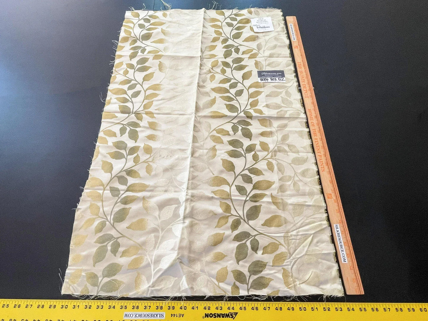 8 Berkbox52 24X40" Scalamandre Vallen Chartreuse Green Yellow Silk Leaf Woven