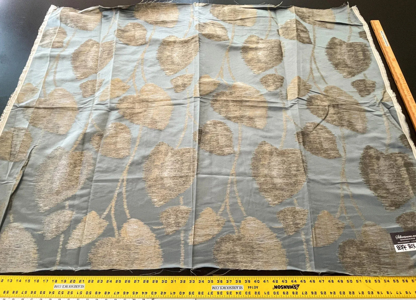 11 Berkbox52 1.1 yard Scalamandre Isabella Gray Gold Foliage Silk Lampas MSRP USD 428/Y