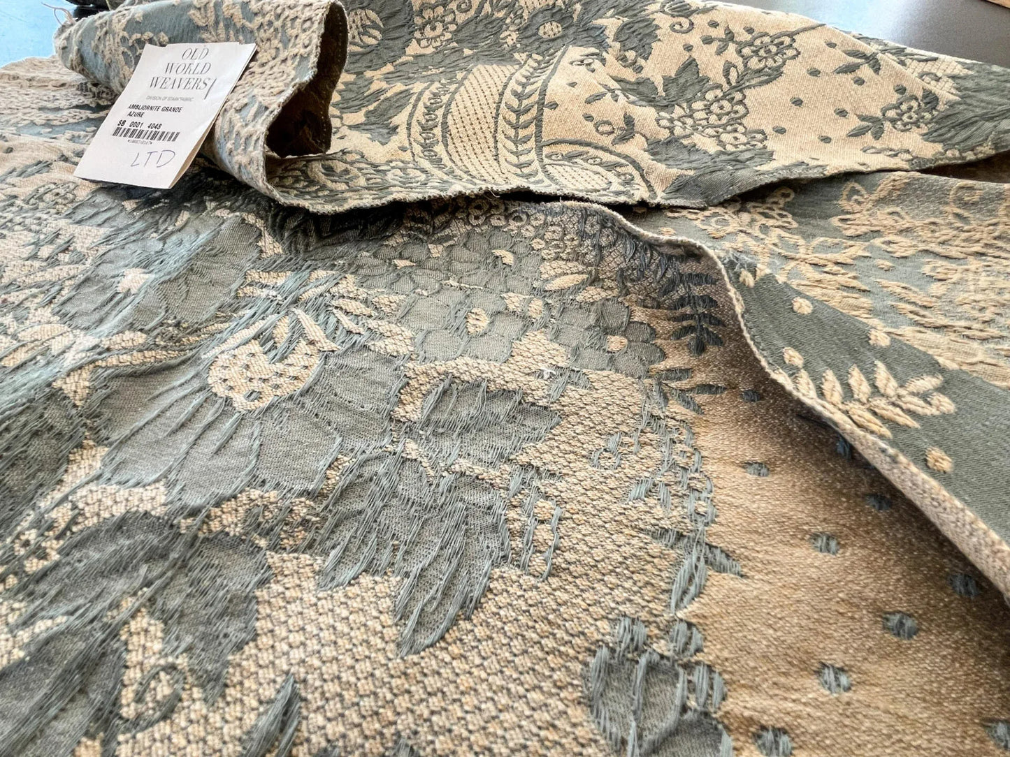 14 Berkbox52 1.5 yard x 27" wide Scalamandre Ambliornite Grande Azure Woven Gray Beige Floral MSRP USD 300+/y
