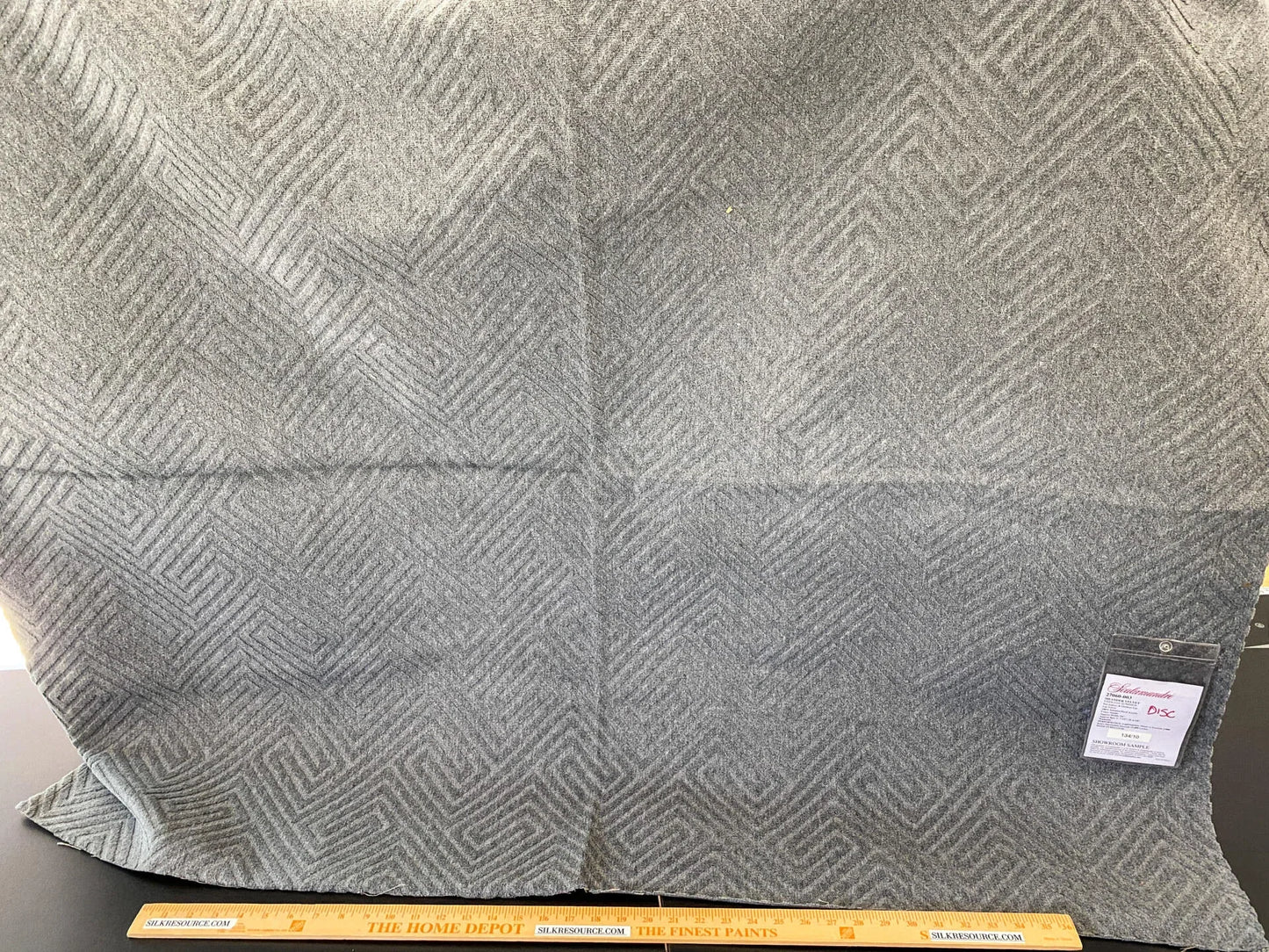 4 Berkbox64 Finished Drapery 1.2yard Scalamandre MEANDER VELVET Smoke Cut-Velvet MSRP USD350/y