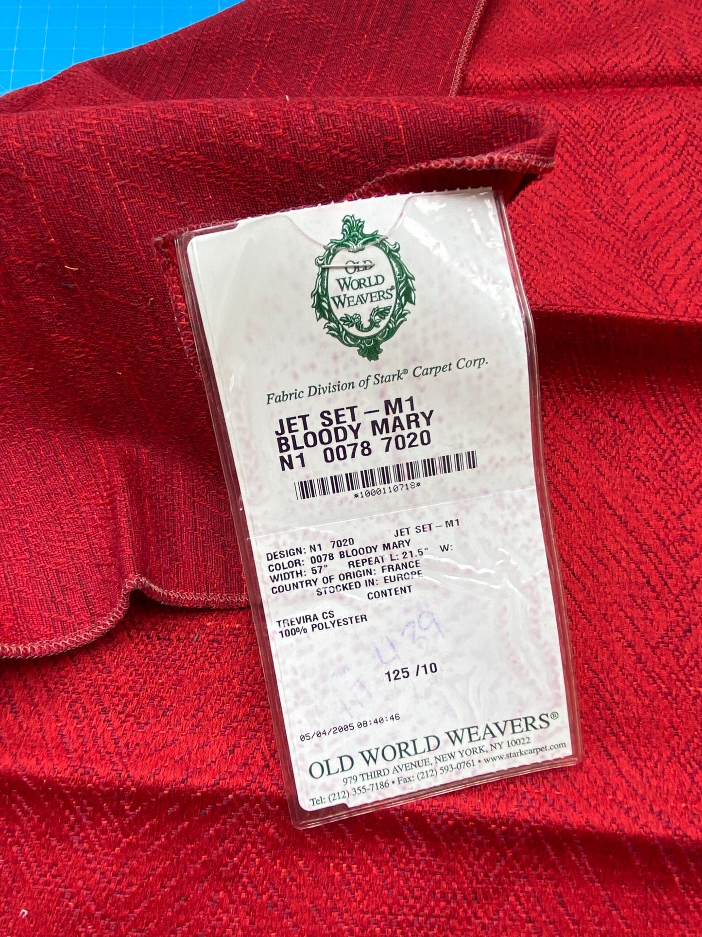 15 Berkbox90 Square Jacquard by Old World Weavers Jet Set M1 Bloody Mary Red Solid Polyester MSRP USD300+/y