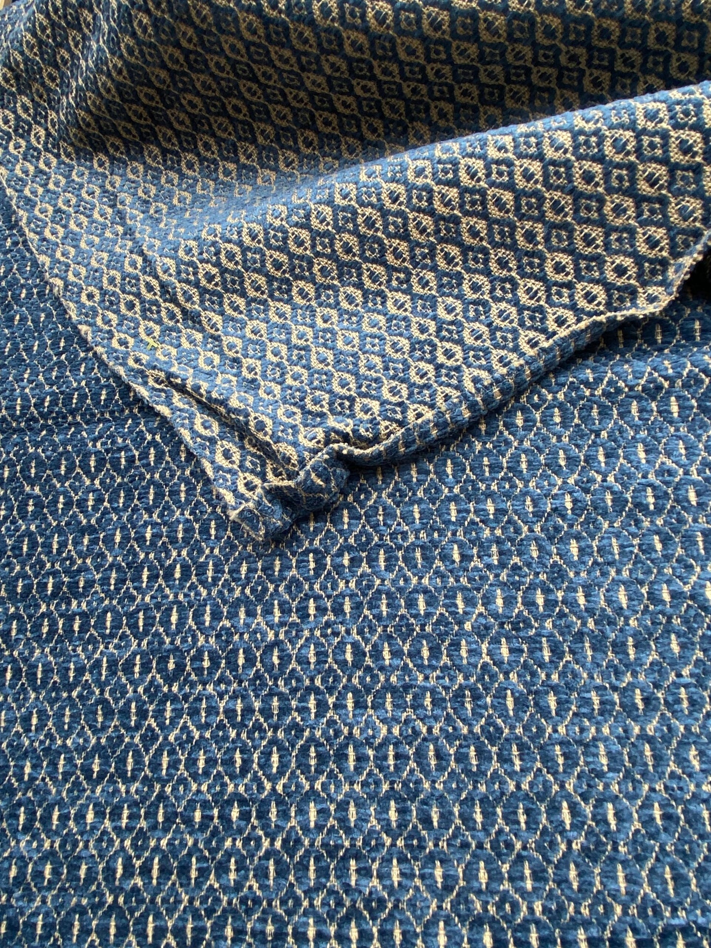 16 Berkbox90 Square Jacquard by Grey Watkins Jackson Hole Sapphire Blue Beige Diamond Ogee Small Scale MSRP USD 376/y