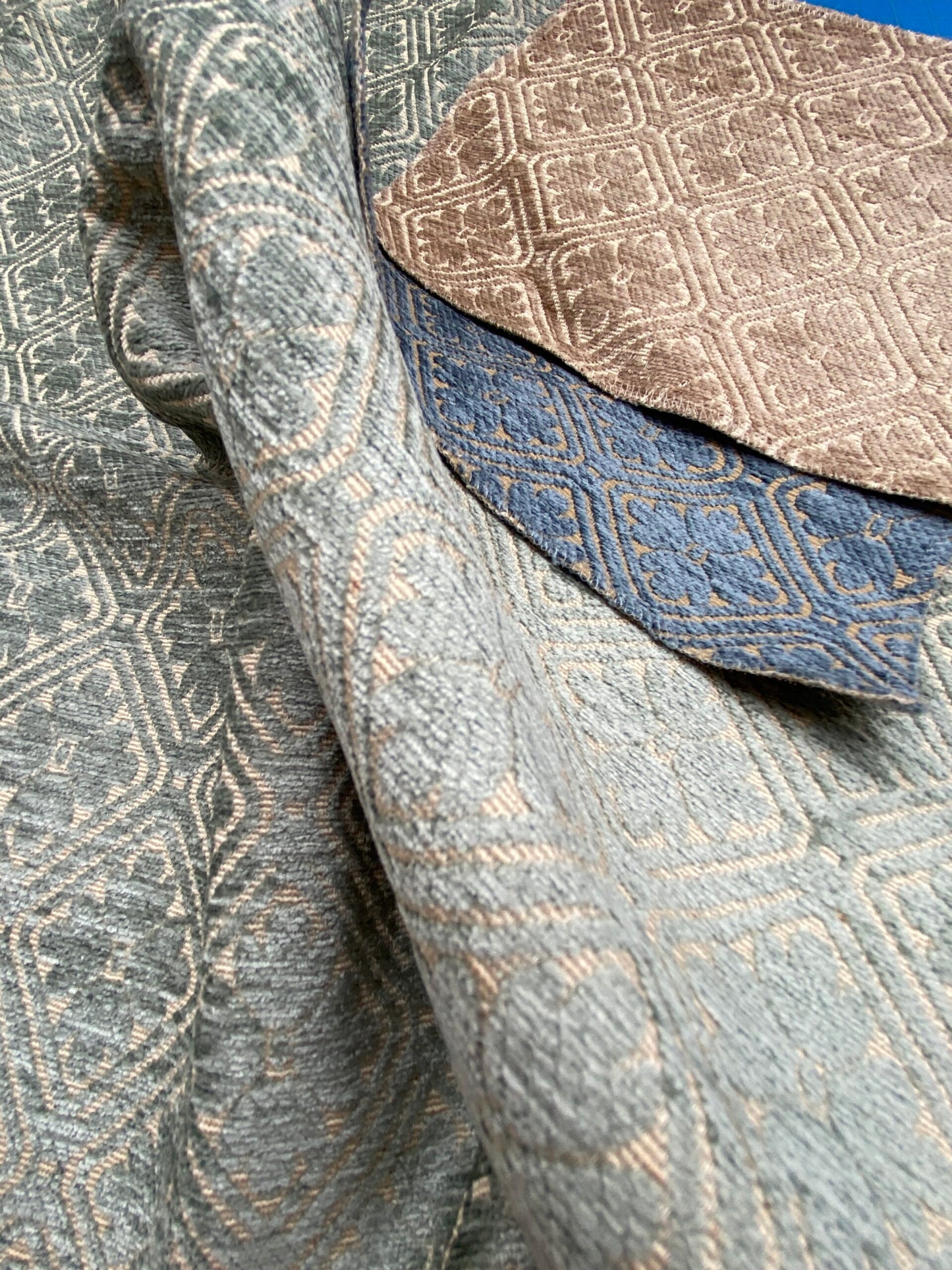 1 Berkbox91 Square Jacquard by Old World Weavers Quatrefoil Aqua Chenille Jacquard Green Beige Diamond Ogee Small Scale MSRP USD244/y