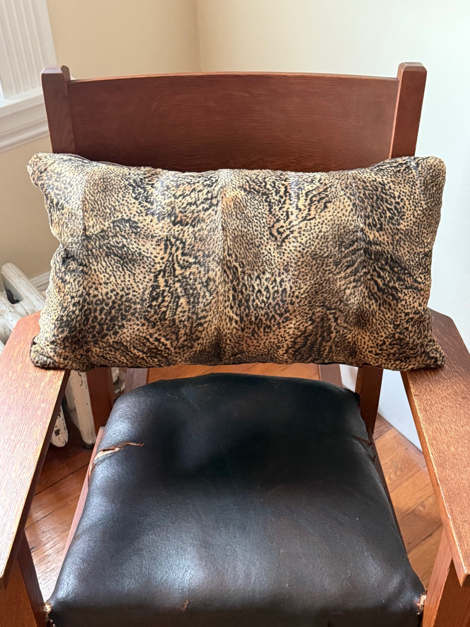 1 Berkbox83 Square Velvet by Lelievre Paris Lynx Fauve Faux Leather Brown White Tiger MSRP USD 300+/y