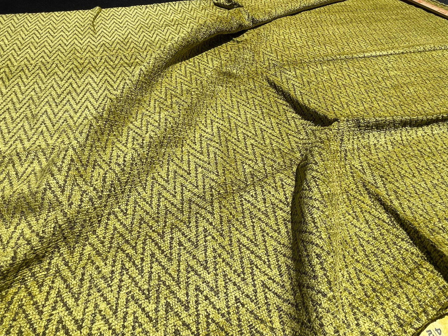 10 Berkbox62 1.2 yard Scalamandre CHEVRON CHINELLE CHARTREUS Green MSRP USD246/y