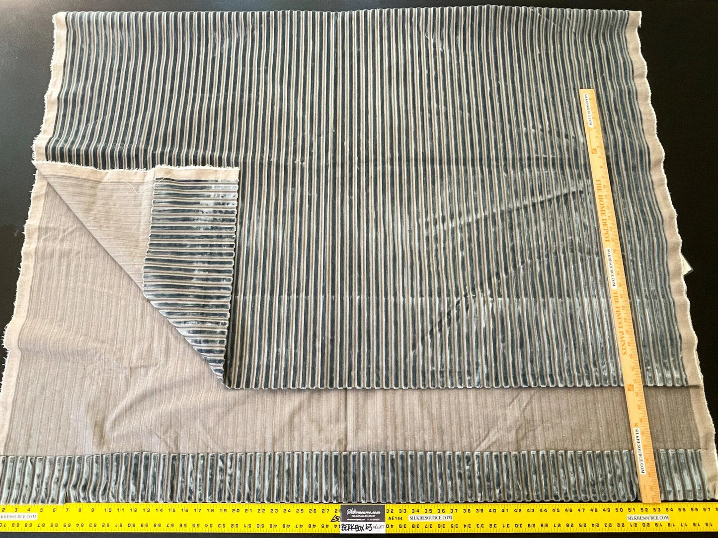 3 Berkbox63 2.4 yard Scalamandre LAHIRE OPALE Stripe Blue Viscose Cotton