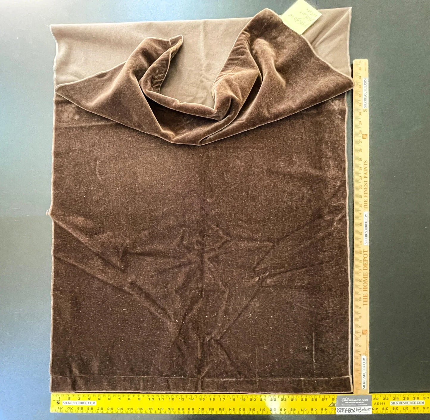 16 Berkbox63 30"x1yard Scalamandre Mohair Velvet Plain Brown