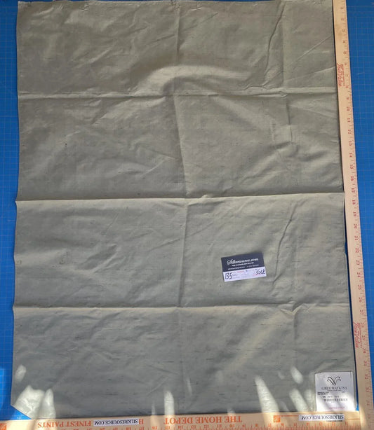 39a Berkbox5 Scalamandre Silk Square Bangalore Bayberry Gray MSRP USD 148/yd