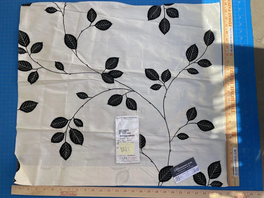 54a Berkbox5 Scalamandre Silk Square Hayworth Shadow Black And White