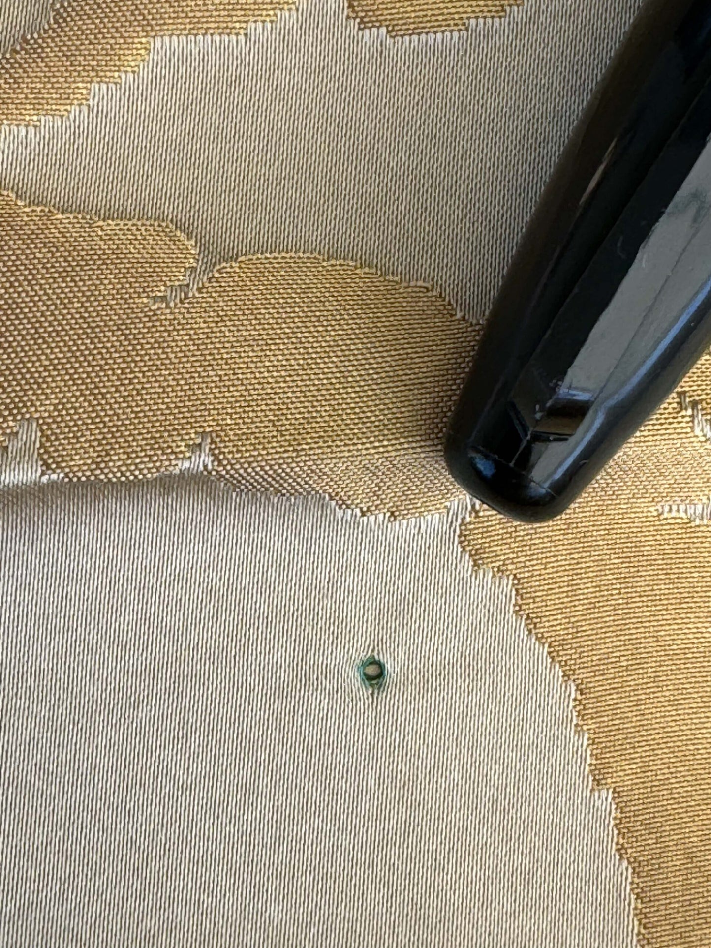 2.4yard with Stain Scalamandre Tassinari and Chatel Argenson Dore Silk Damask Gold Gray Renaissance Floral MSRP $1200+/Y