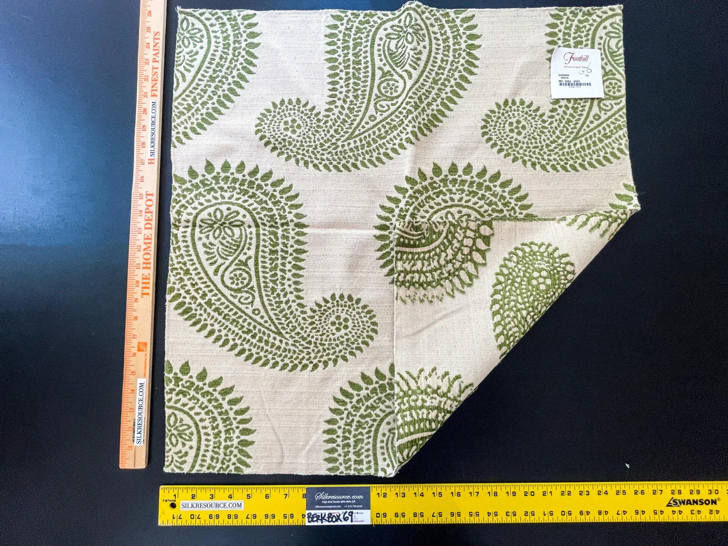 29 Berkbox69 27″x27″ Square Scalamandre KASHMIR GREEN Paisley Woven